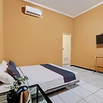 Collection O 92864 Mitra Residence